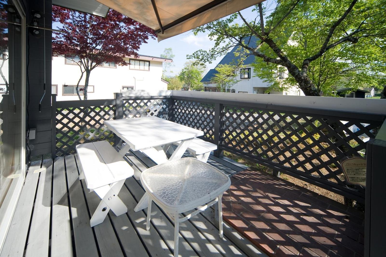 Holiday House Green Garden Гудзё Номер фото